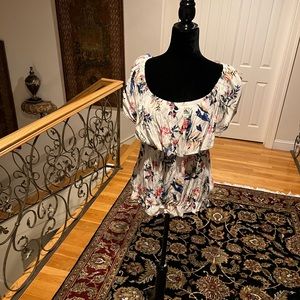 Floral American Eagle top (XL)